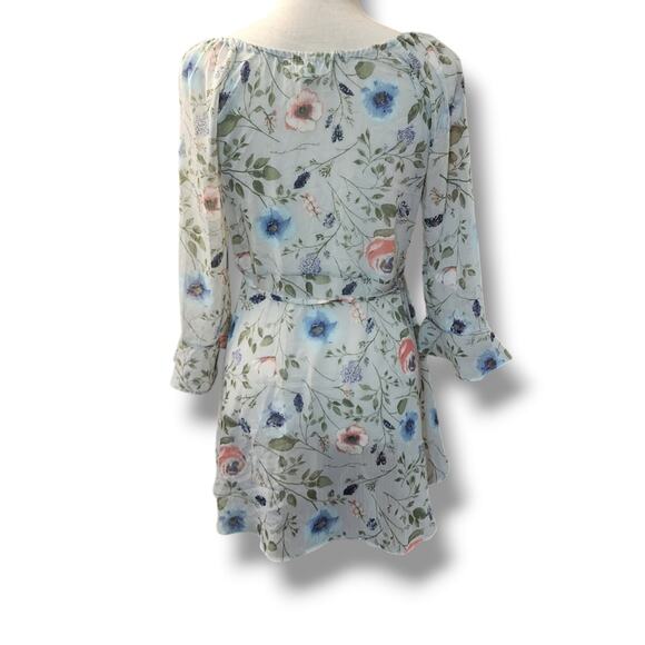 Jessica Simpson Maternity Floral Chiffon Blouse - Picture 4 of 4